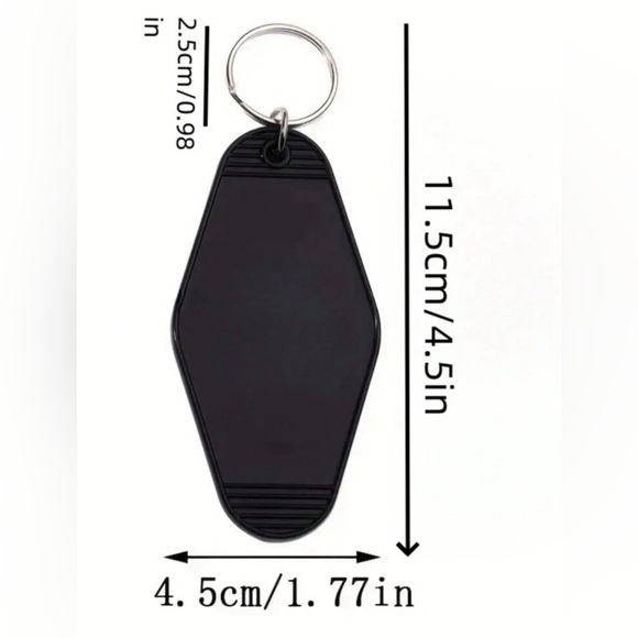 “I think Carbs might be my soulmate” keychain - Picture 2 of 2